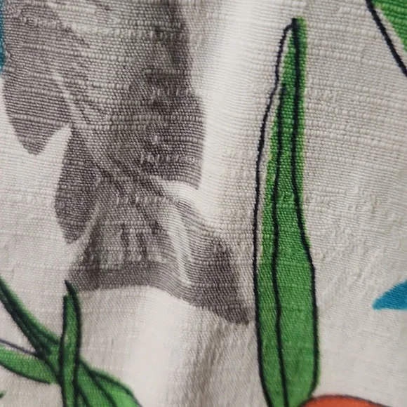 Izod - washable silk sleeveless floral top, size 10 - Picture 7 of 10